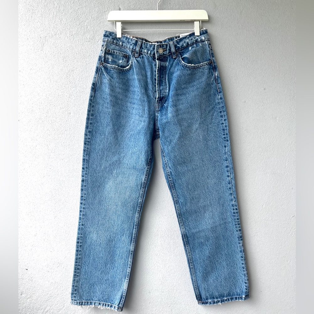 ZARA | NWT Straight High Waist Jeans